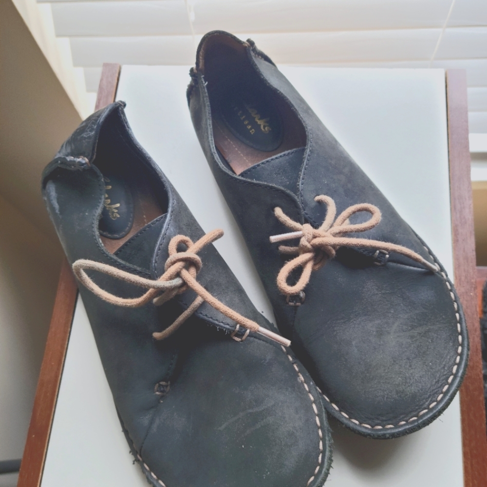 Women Clark Artisan Shoes